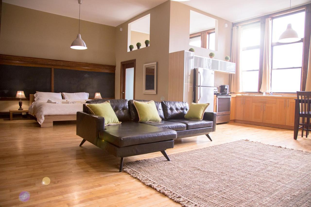 Апарт отель School 31 Lofts Рочестер Экстерьер фото