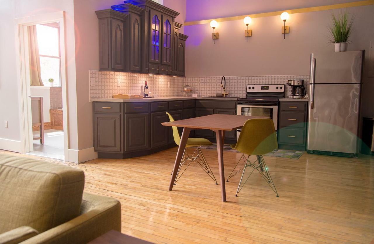 Апарт отель School 31 Lofts Рочестер Экстерьер фото